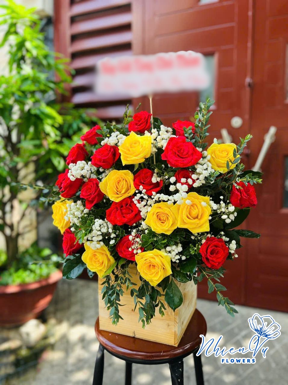 giỏ hoa hồng chúc mừng đẹp gh058 hồng đỏ