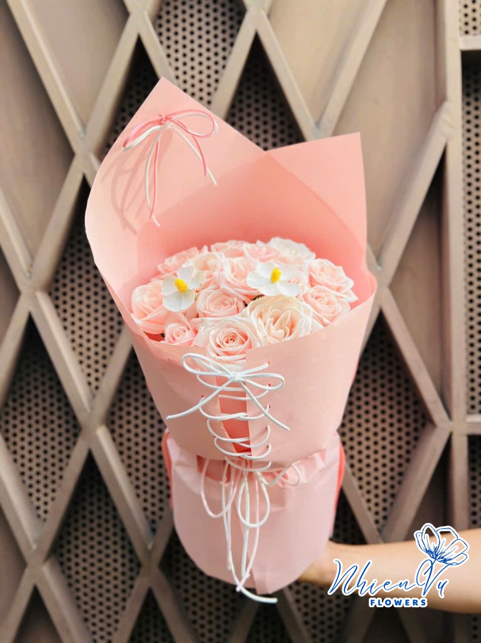 bó hoa hiện đại bht089 hiện đại