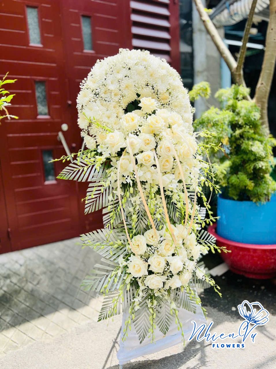 kệ hoa chia buồn viếng tang hcb082 đẹp