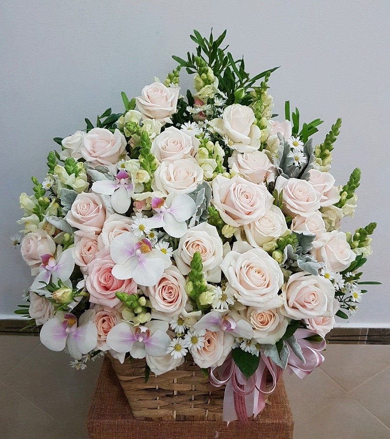 Dịch vụ tận tình và sản phẩm hoa được chăm chút kỹ lưỡng