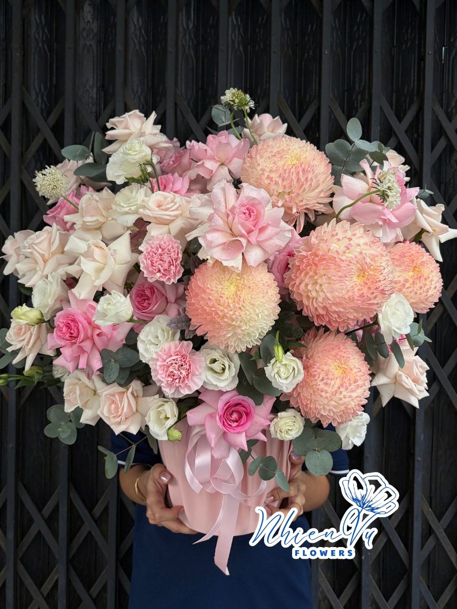 Giỏ hoa cúc mẫu đơn GH092