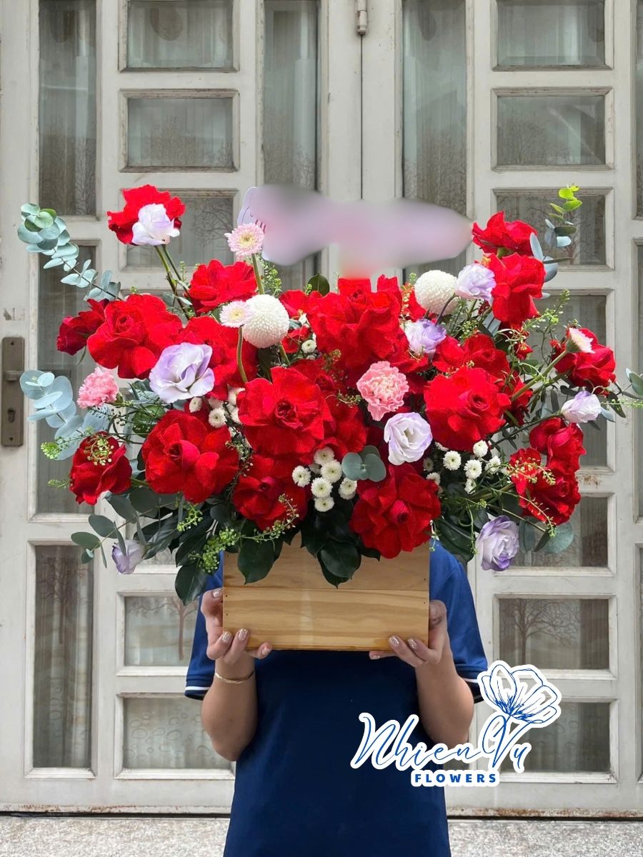 Giỏ hoa khai trương tông đỏ GH098